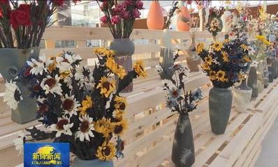 新絳縣花卉市場人氣旺 禮品花卉銷售點(diǎn)亮鄉(xiāng)村振興新圖景